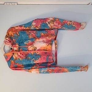 Ambiance  Size S measurements included in pictures (: